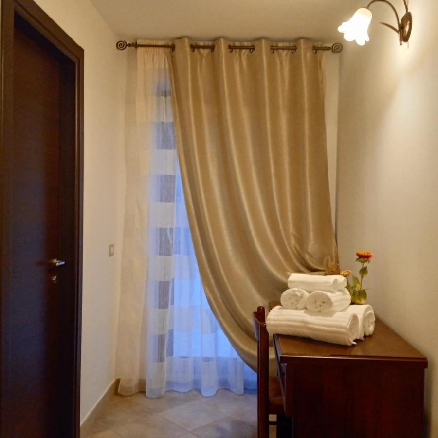 Miglionico Agriturismo Al Passaggio Di Pirroヴィラ エクステリア 写真