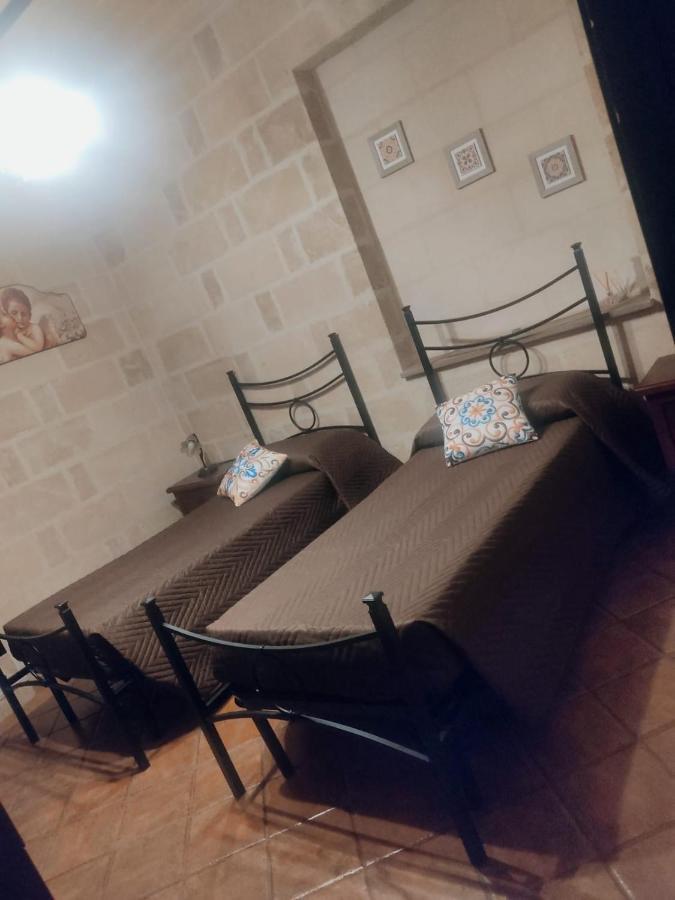 Miglionico Agriturismo Al Passaggio Di Pirroヴィラ エクステリア 写真