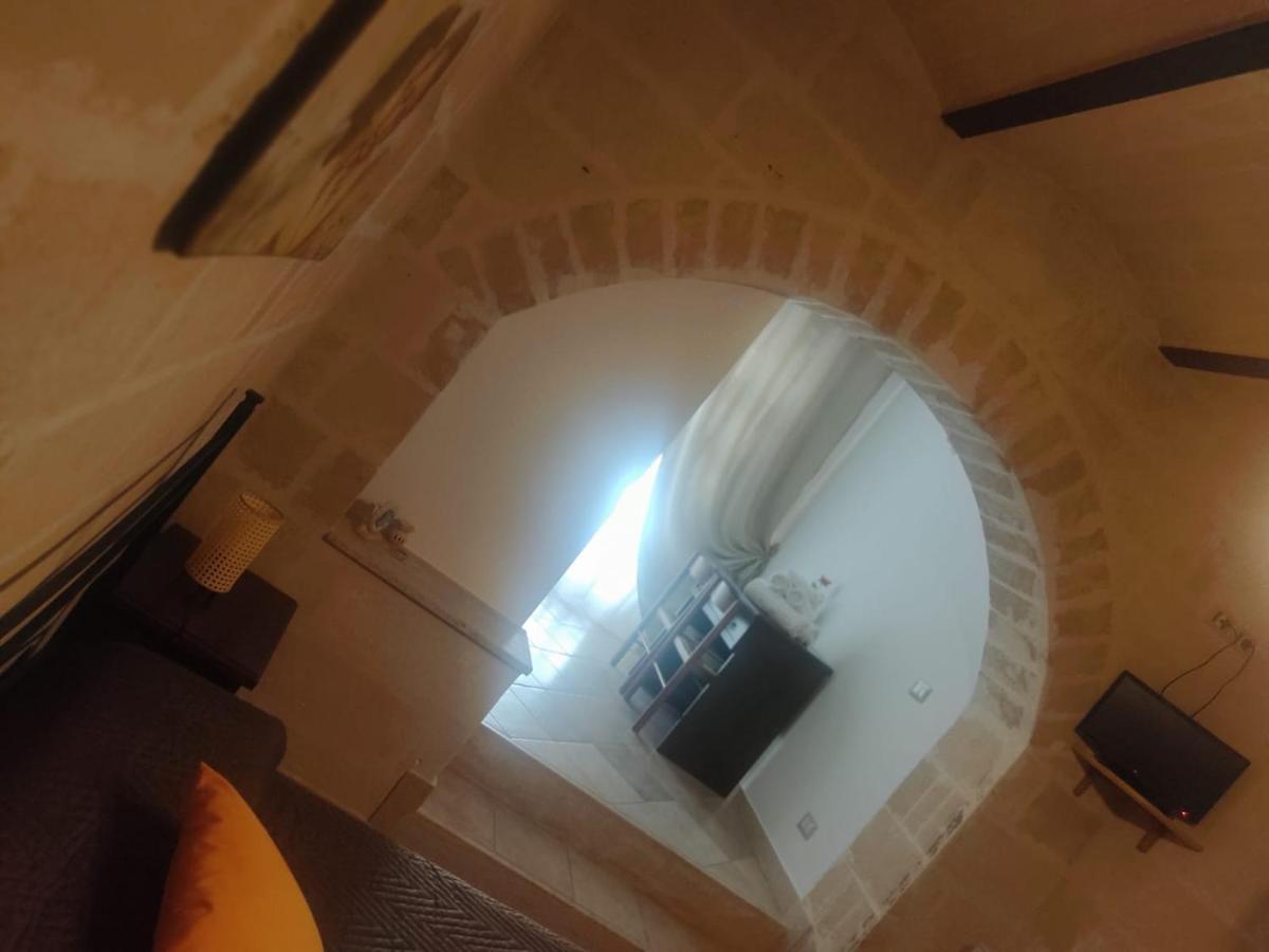 Miglionico Agriturismo Al Passaggio Di Pirroヴィラ エクステリア 写真