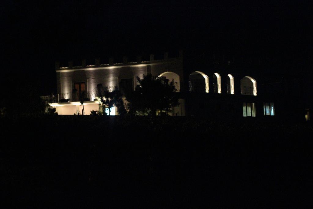 Miglionico Agriturismo Al Passaggio Di Pirroヴィラ エクステリア 写真